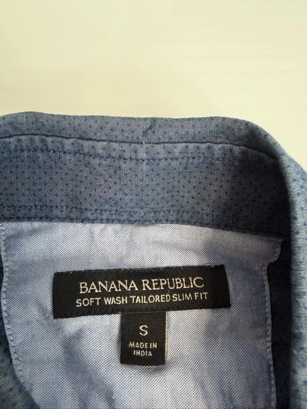 Banana Republic Button Up Men Small Soft Tailored Slim Fit Dress Shirt Work Ex